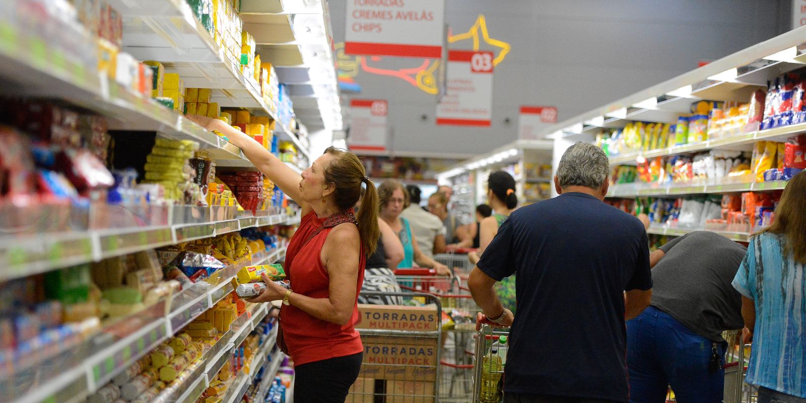 inflacao-perde-forca-pelo-2o-mes-seguido-e-fecha-abril-em-0,43%